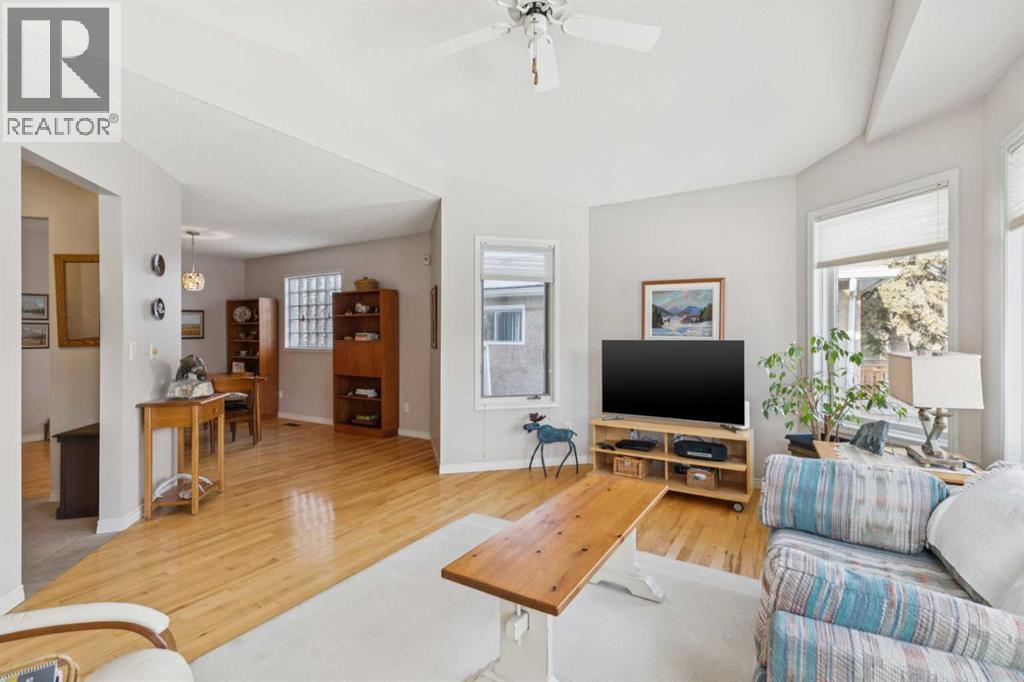 House for Sale in 2609 27 Street SW|Calgary, Alberta T3E2G4 4