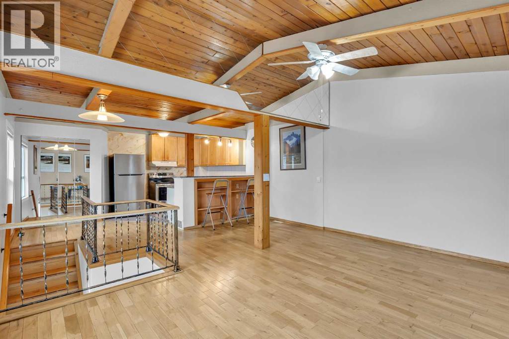 Row / Townhouse for Sale in 704, 11010 Bonaventure Drive SE|Calgary, Alberta T2J3A8 5