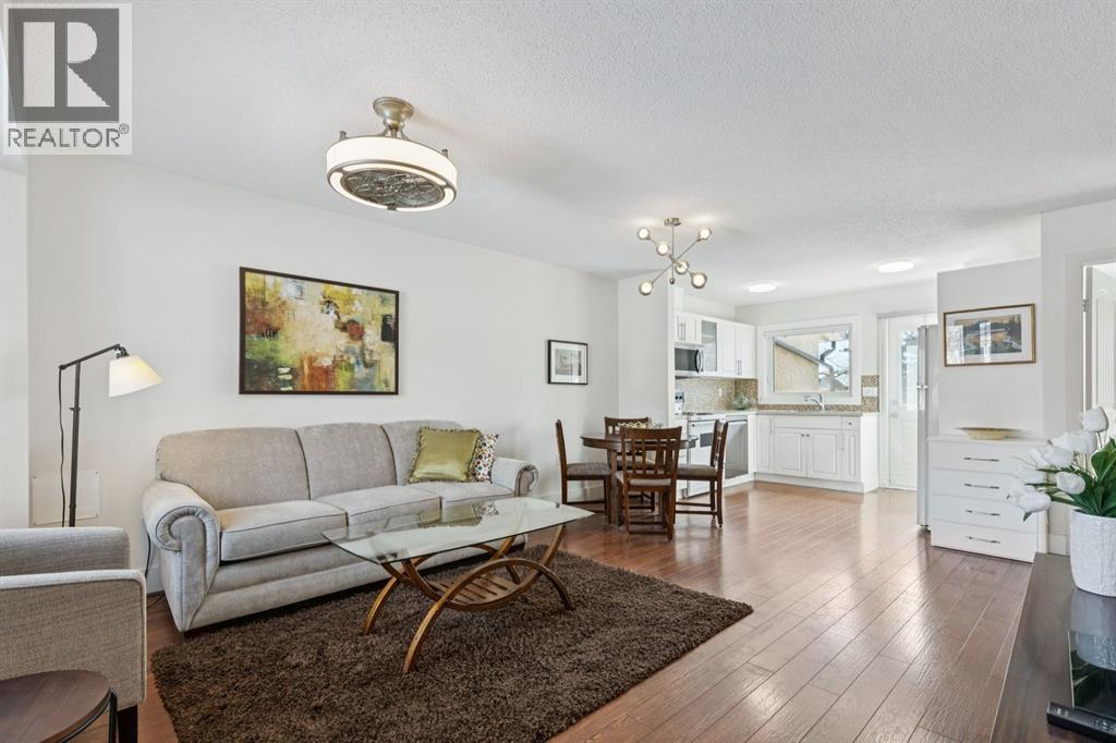 Row / Townhouse for Sale in 2667 Dovely Court SE|Calgary, Alberta T2B3G7 3