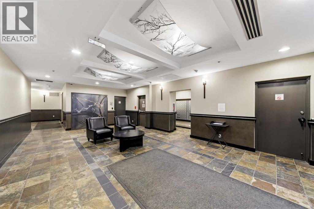 Apartment for Sale in 301, 650 10 Street SW|Calgary, Alberta T2P5G4 2