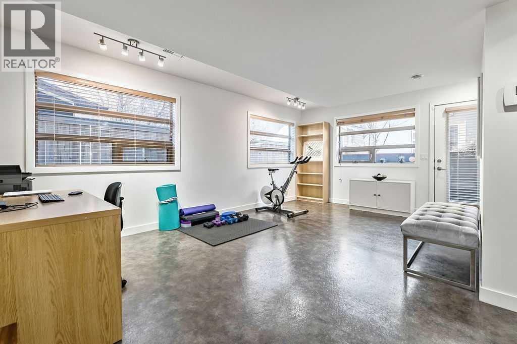 Row / Townhouse for Sale in 2, 1927 26A Street SW|Calgary, Alberta T3E2B8 5