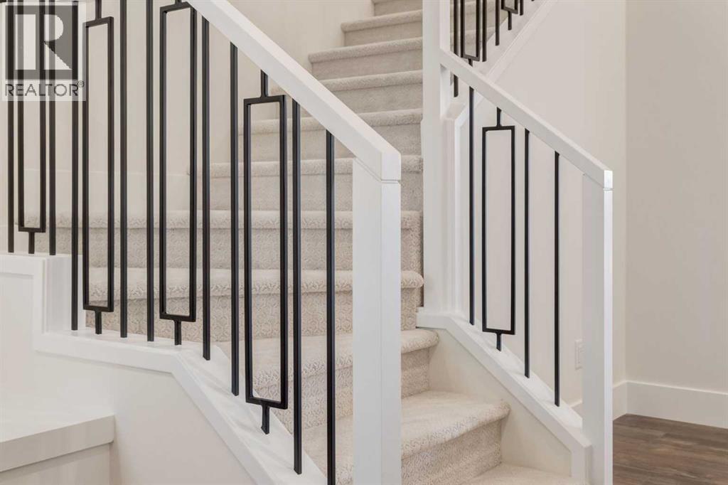 House for Sale in 60 Aspen Woods Park SW|Calgary, Alberta T3H6H8 3