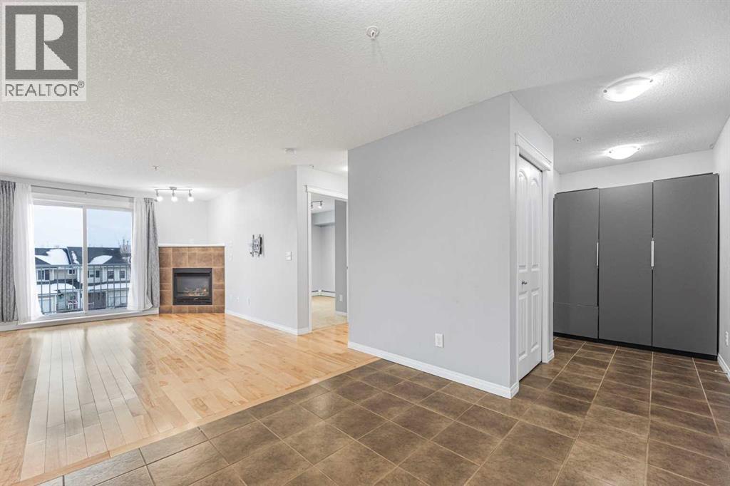 Apartment for Sale in 4313, 31 Country Village Manor NE|Calgary, Alberta T3K0T3 4