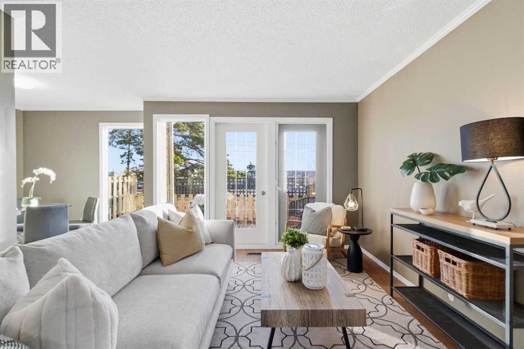 Row / Townhouse for Sale in 6, 99 Grier Place NE|Calgary, Alberta T2K5Y5