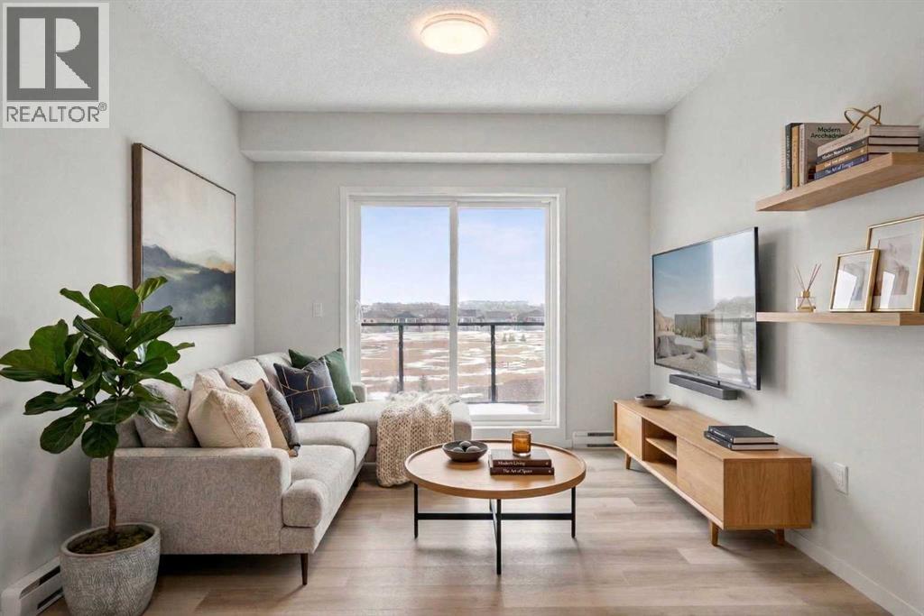 Apartment for Sale in 2411, 33 Carringham Gate NW|Calgary, Alberta T3P2H6 2