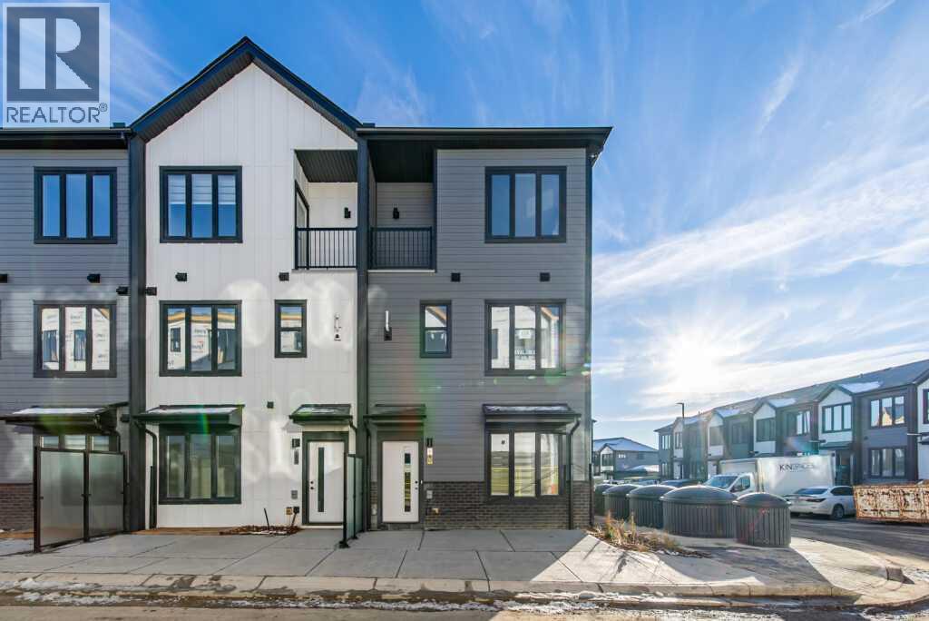 Row / Townhouse for Sale in 828 Arbour Lake Road NW|Calgary, Alberta T3G0H6 2