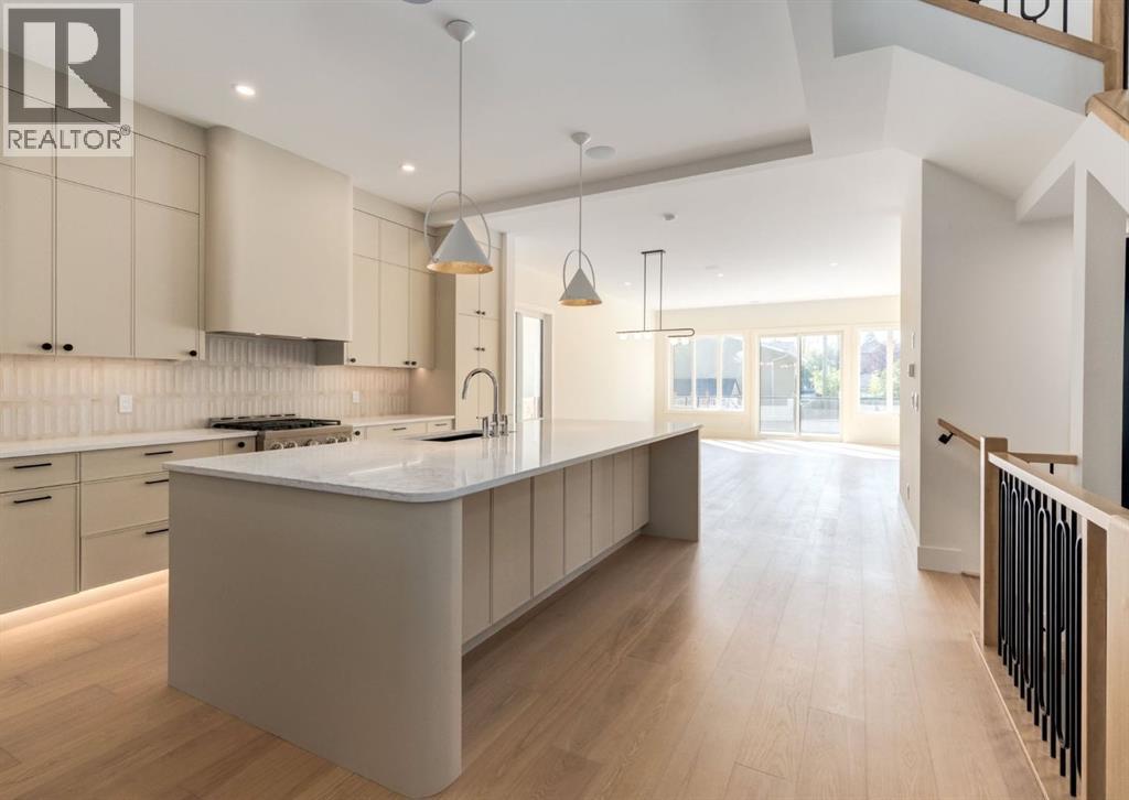 House for Sale in 507 26 Avenue NE|Calgary, Alberta T2E1Z6