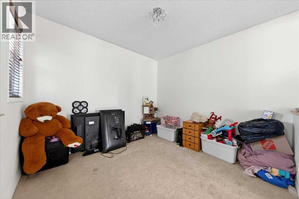 House for Sale in 34 Saddlecrest Crescent NE|Calgary, Alberta t3j0c6 4