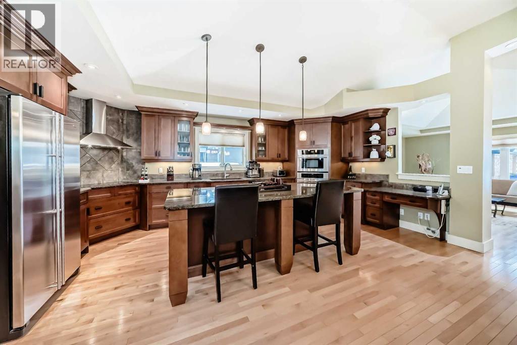 House for Sale in 36 Dalrymple Green NW|Calgary, Alberta T3A1Y2 4