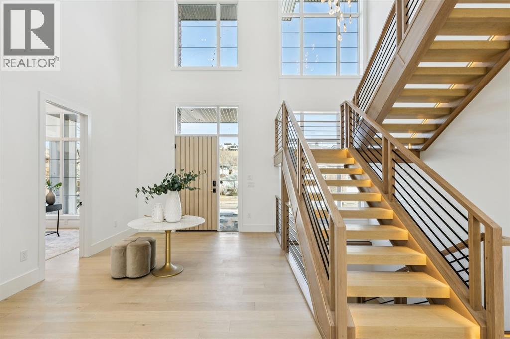 House for Sale in 2613 6 Avenue NW|Calgary, Alberta T2N0X8 3