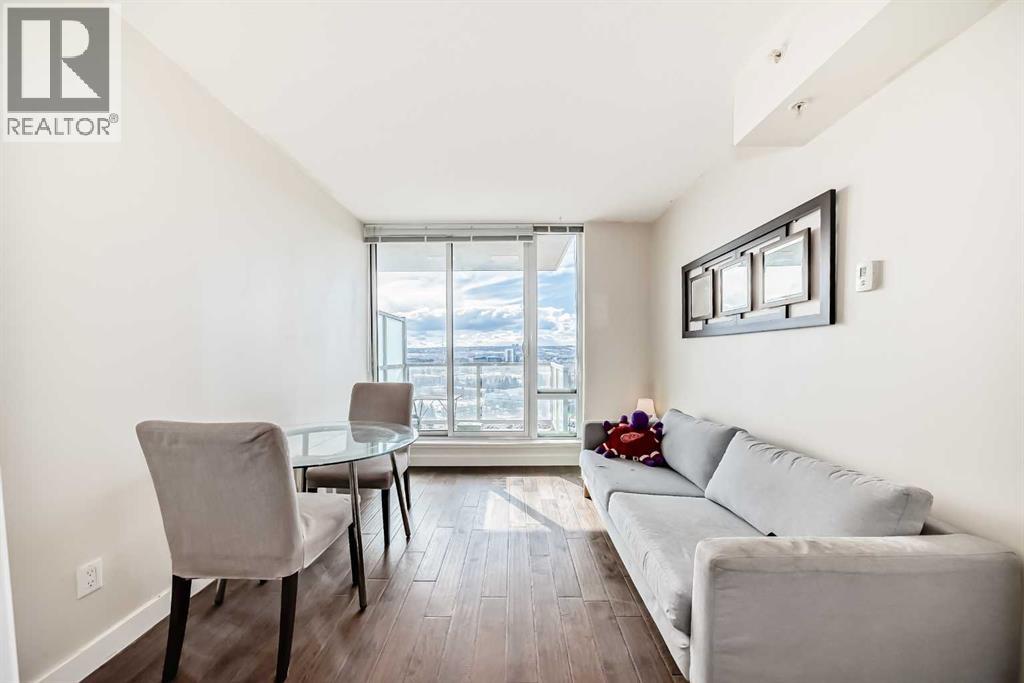 Apartment for Sale in 1607, 3820 Brentwood Road NW|Calgary, Alberta T2L2L5 4