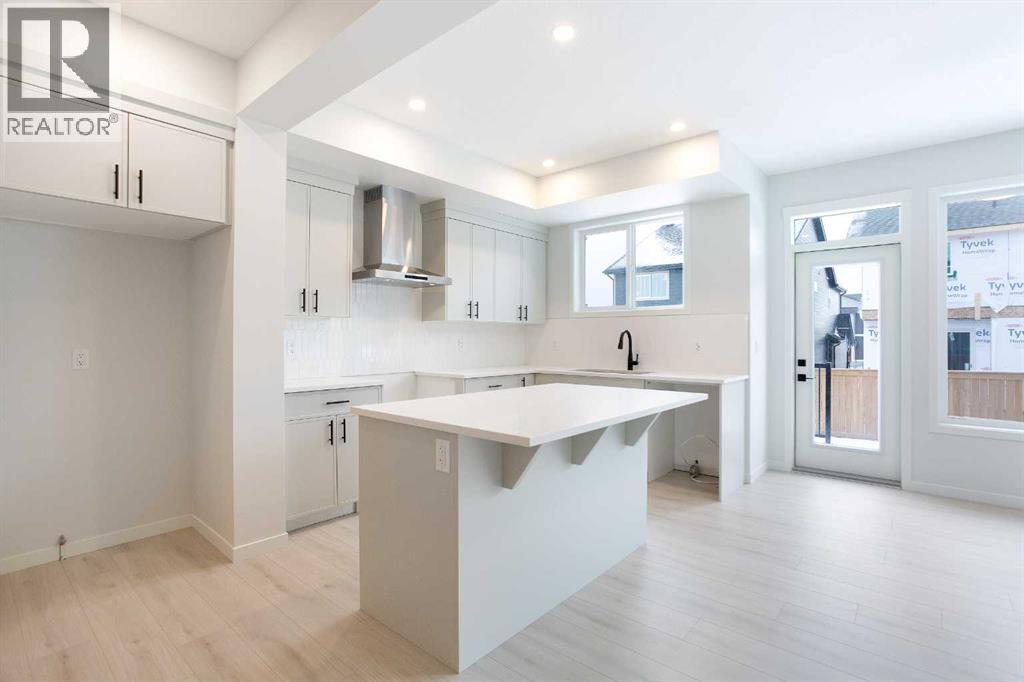 Duplex for Sale in 49 Creekside Passage SW|Calgary, Alberta T2X5V6 4