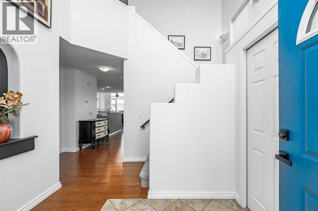 House for Sale in 12633 Coventry Hills Way NE|Calgary, Alberta T3K4R8 2