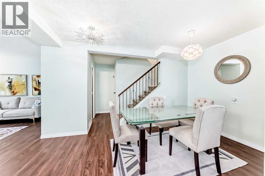 Row / Townhouse for Sale in 14, 115 Bergen Road NW|Calgary, Alberta T3K1P2 4