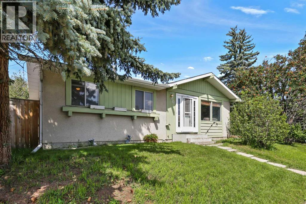 House for Sale in 63 Olympia Crescent SE|Calgary, Alberta T2C1M6 2