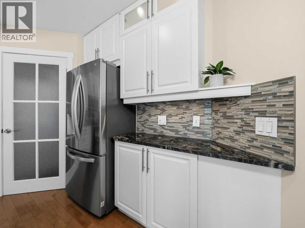 House for Sale in 17 Douglas Woods Gardens SE|Calgary, Alberta T2Z3A9 5