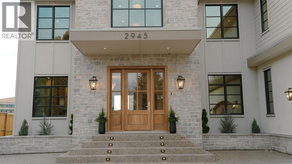 House for Sale in 2945 Toronto Crescent NW|Calgary, Alberta T2N3W4 3