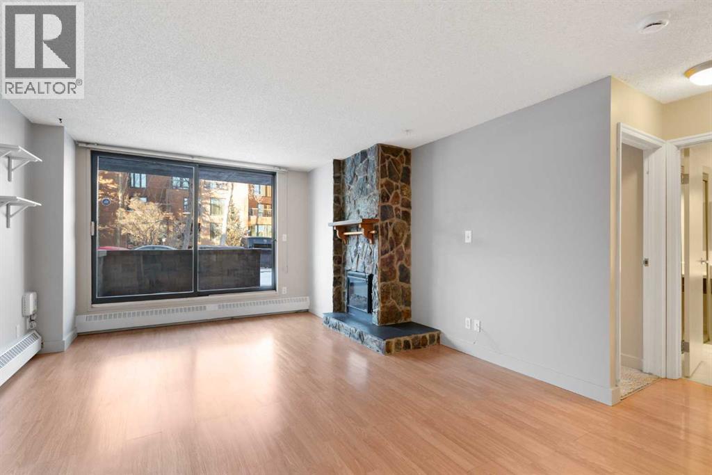 Apartment for Sale in 105, 345 4 Avenue NE|Calgary, Alberta T2E0J4 5