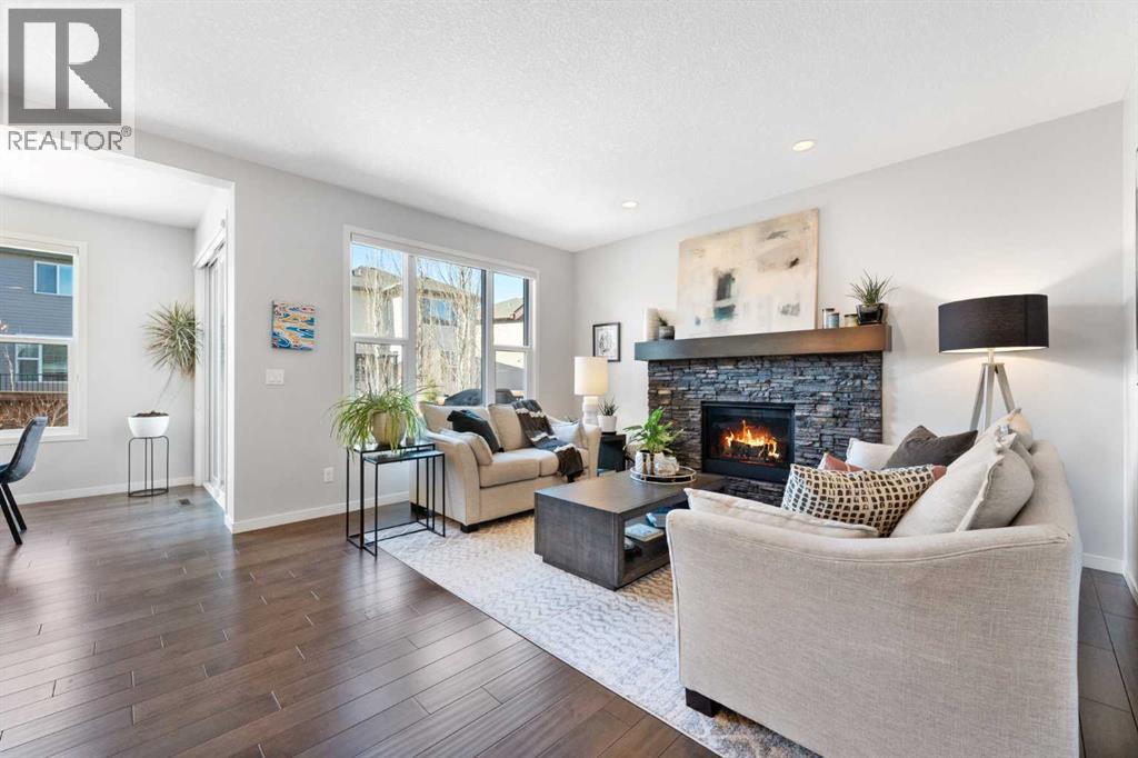 House for Sale in 92 Brightoncrest Point SE|Calgary, Alberta T2Z5A7 5