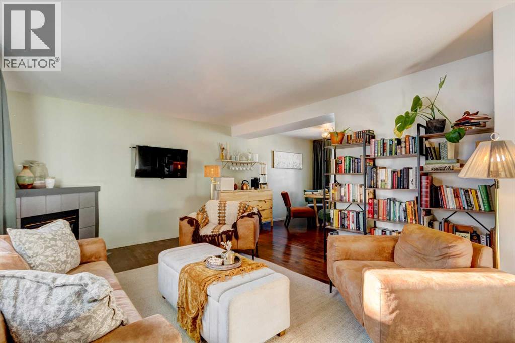 Row / Townhouse for Sale in 521, 4525 31 Street SW|Calgary, Alberta T3E2P8 4