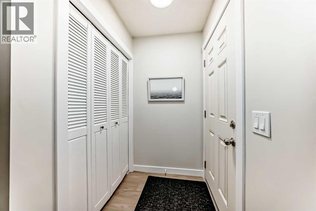 Row / Townhouse for Sale in 75, 6103 Madigan Drive NE|Calgary, Alberta T1A5K9 4