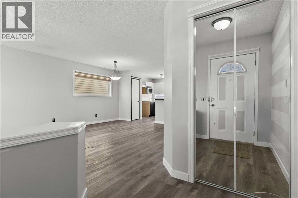 House for Sale in 55 Tuscany Springs Road NW|Calgary, Alberta T3L2N3 5