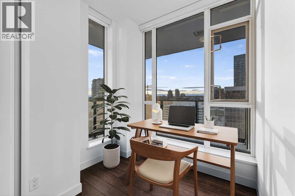 Apartment for Sale in 1608, 310 12 Avenue SW|Calgary, Alberta T2R1B5 3