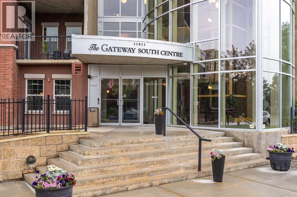 Apartment for Sale in 1617, 11811 Lake Fraser Drive SE|Calgary, Alberta T2J7J4 3