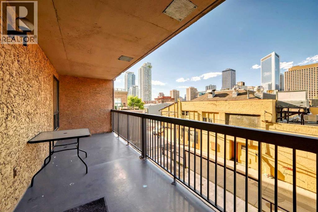 Apartment for Sale in 308, 718 12 Avenue SW|Calgary, Alberta T2R0H7 4