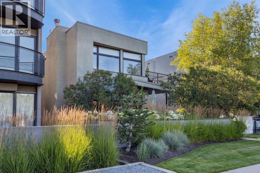 House for Sale in 3834 1A Street SW|Calgary, Alberta T2S1R5 2