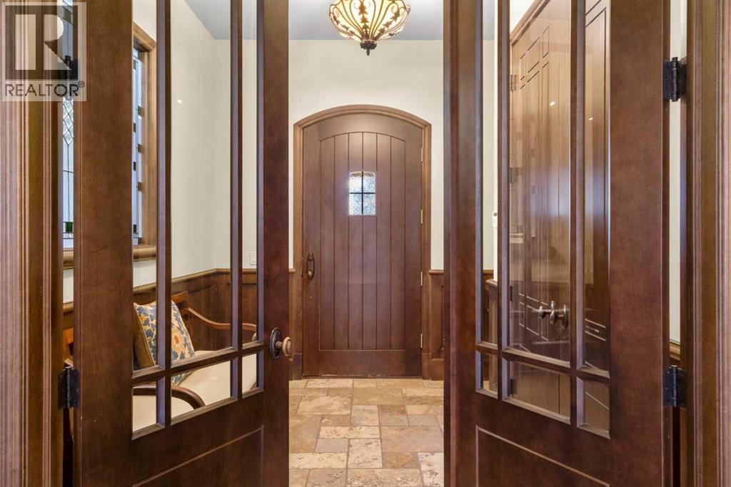 House for Sale in 2905 Carleton Street SW|Calgary, Alberta T2T3L1 2