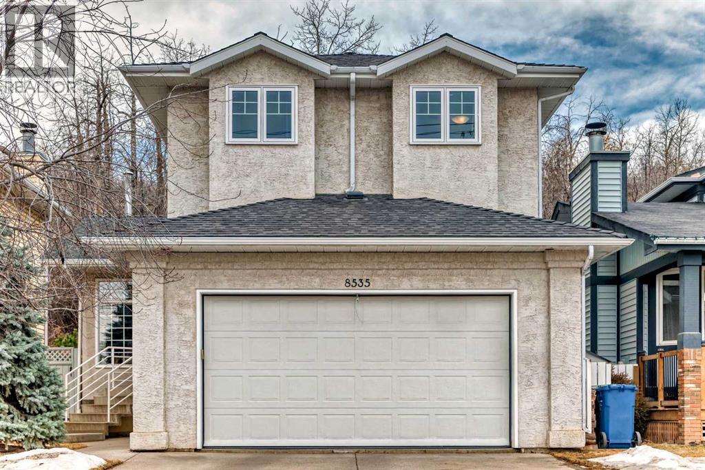 House for Sale in 8535 33 Avenue NW|Calgary, Alberta T3B1M2 2