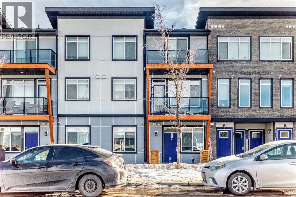 Row / Townhouse for Sale in 4697 SETON Drive SE|Calgary, Alberta T3M3T9