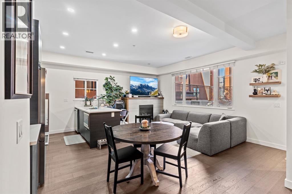 Row / Townhouse for Sale in 101, 1818 14A Street SW|Calgary, Alberta T2T3W6 5