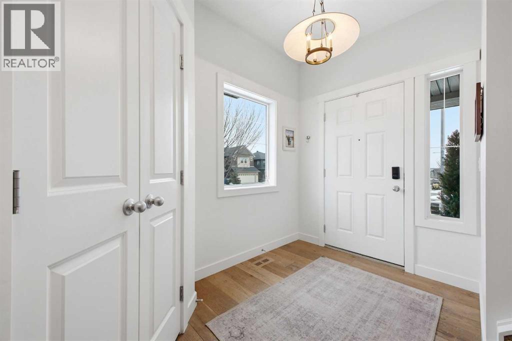 House for Sale in 272 Nolanshire Point NW|Calgary, Alberta T3R0P5 3