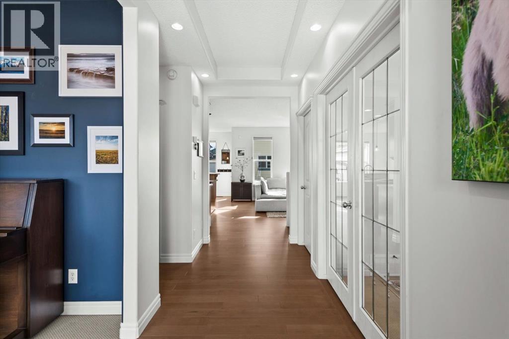 House for Sale in 800 Prestwick Circle SE|Calgary, Alberta T2Z4Y7 5