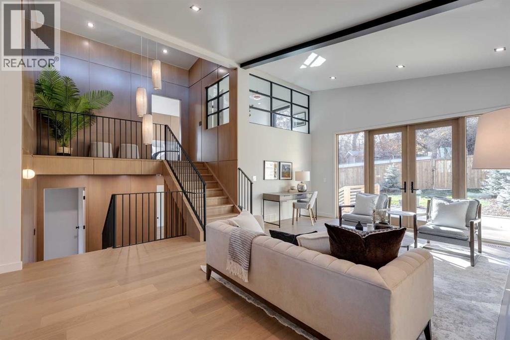 House for Sale in 3423 23 Street NW|Calgary, Alberta T3L0T8 5