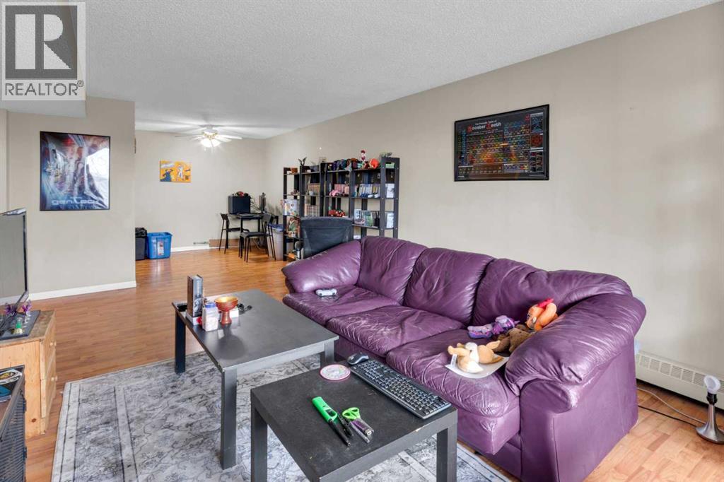 Apartment for Sale in 403, 9800 Horton Road SW|Calgary, Alberta T2V5B5 3