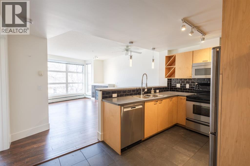 Apartment for Sale in 326, 315 24 Avenue SW|Calgary, Alberta T2S3E7 5