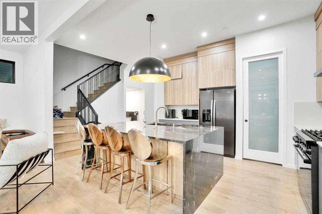 House for Sale in 54 Calhoun Crescent NE|Calgary, Alberta T3P1X8 5