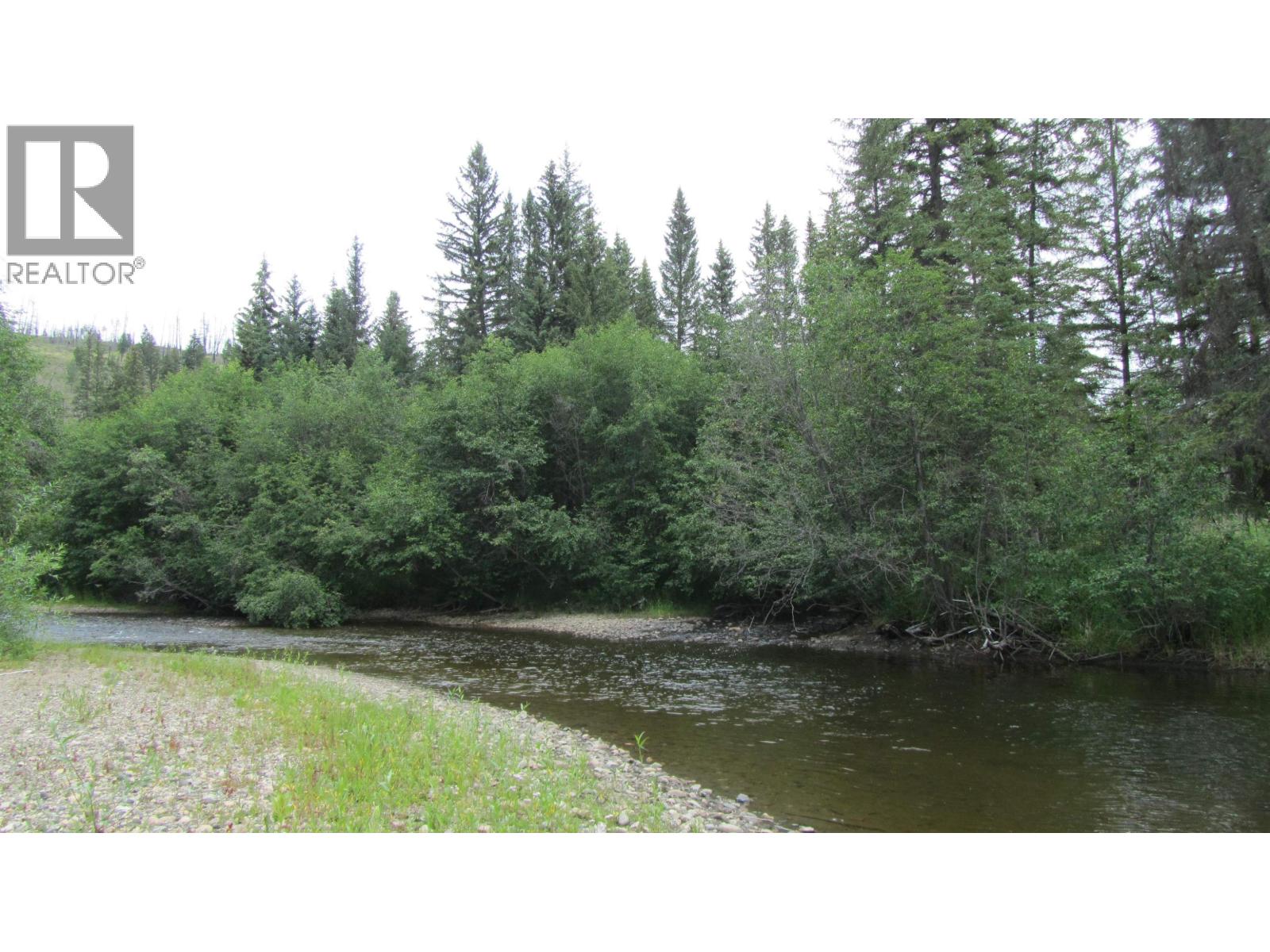 For sale: 1500 HUTCHISON ROAD, 70 Mile House, British Columbia V0K2K0 ...