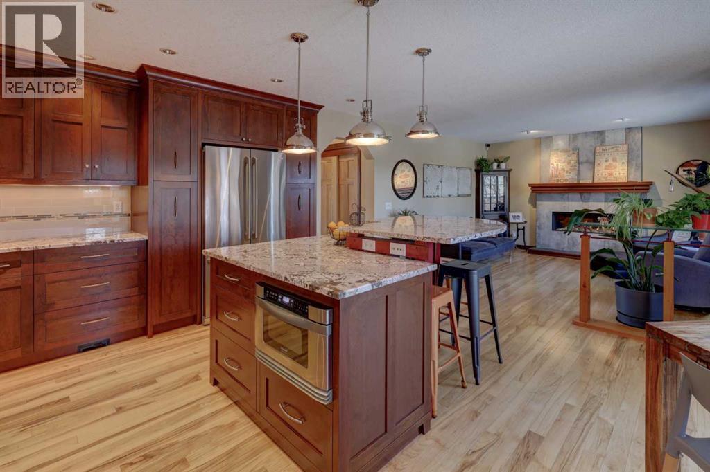 House for Sale in 66 Scimitar Point NW|Calgary, Alberta T3L2B3 5