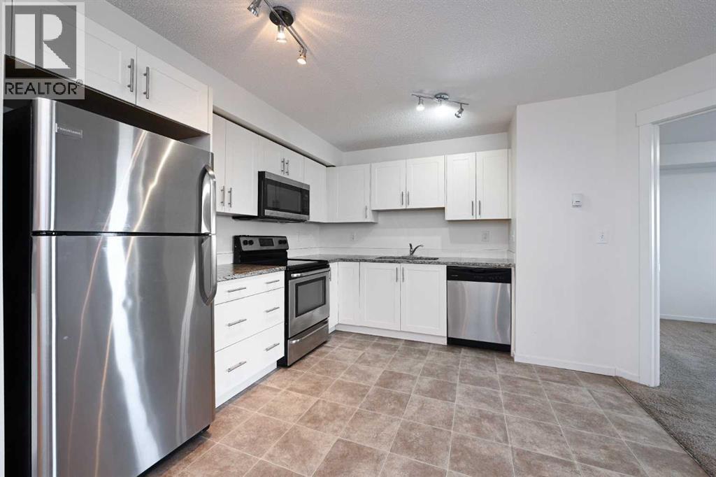 Apartment for Sale in 3112, 755 Copperpond Boulevard SE|Calgary, Alberta T2Z4R2 3