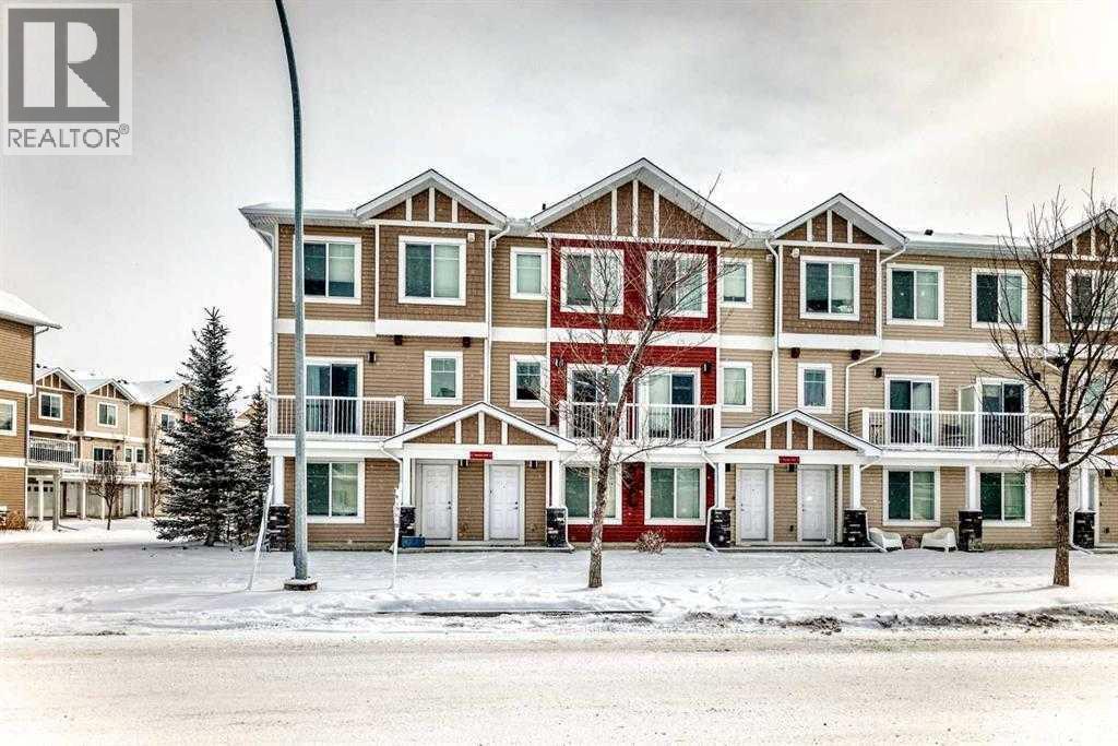 Row / Townhouse for Sale in 5 Redstone Circle NE|Calgary, Alberta T3N0M8