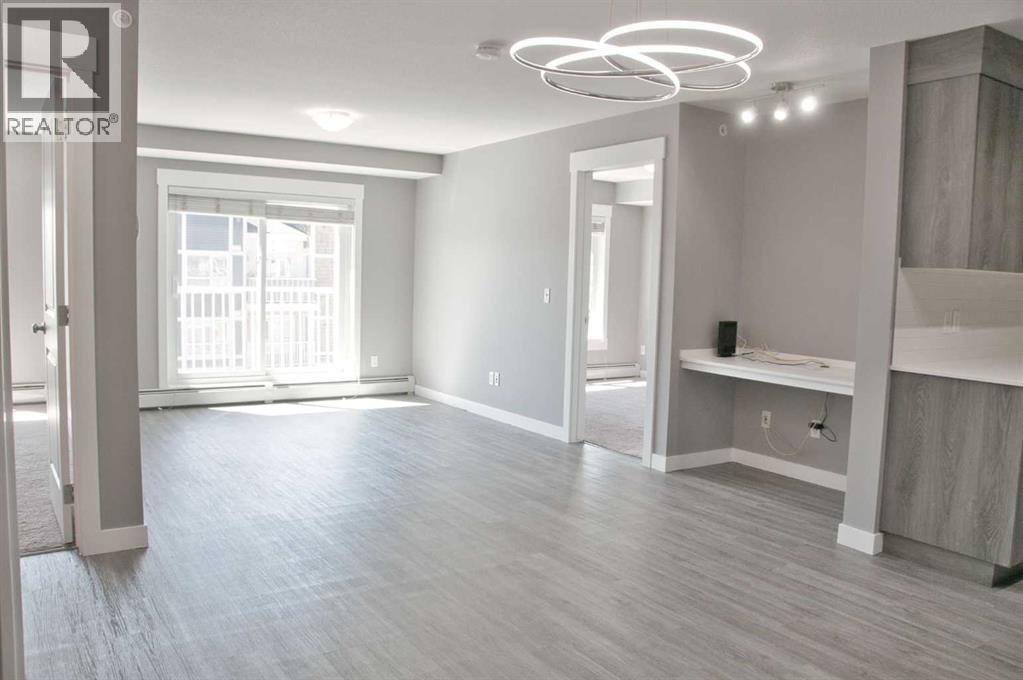 Apartment for Sale in 5407, 302 Skyview Ranch Drive NE|Calgary, Alberta T3N0P5 4