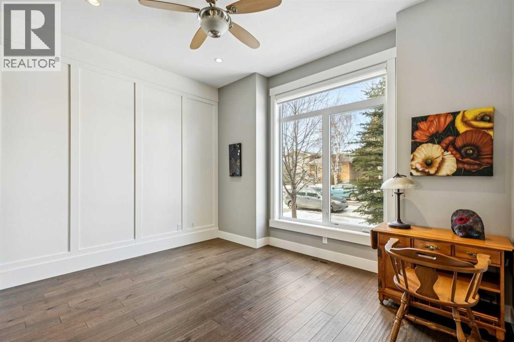 Duplex for Sale in 1131 19 Avenue NW|Calgary, Alberta T2M1A1 3