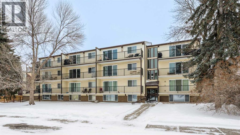 Apartment for Sale in 302, 635 56 Avenue SW|Calgary, Alberta T2V0G9