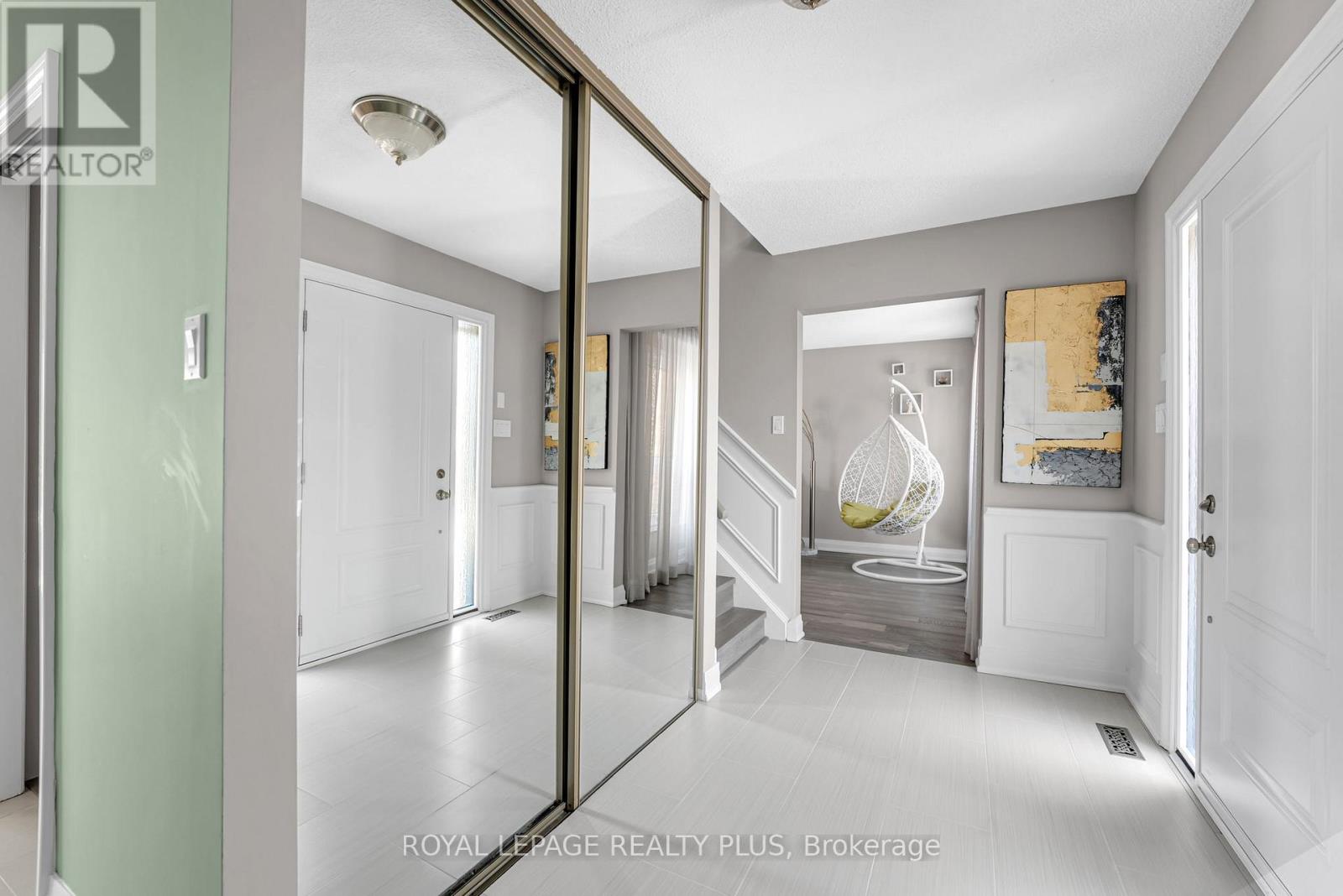 Row / Townhouse for Sale in 89 - 7080 COPENHAGEN ROAD|Mississauga (Meadowvale), Ontario L5N2C9 4