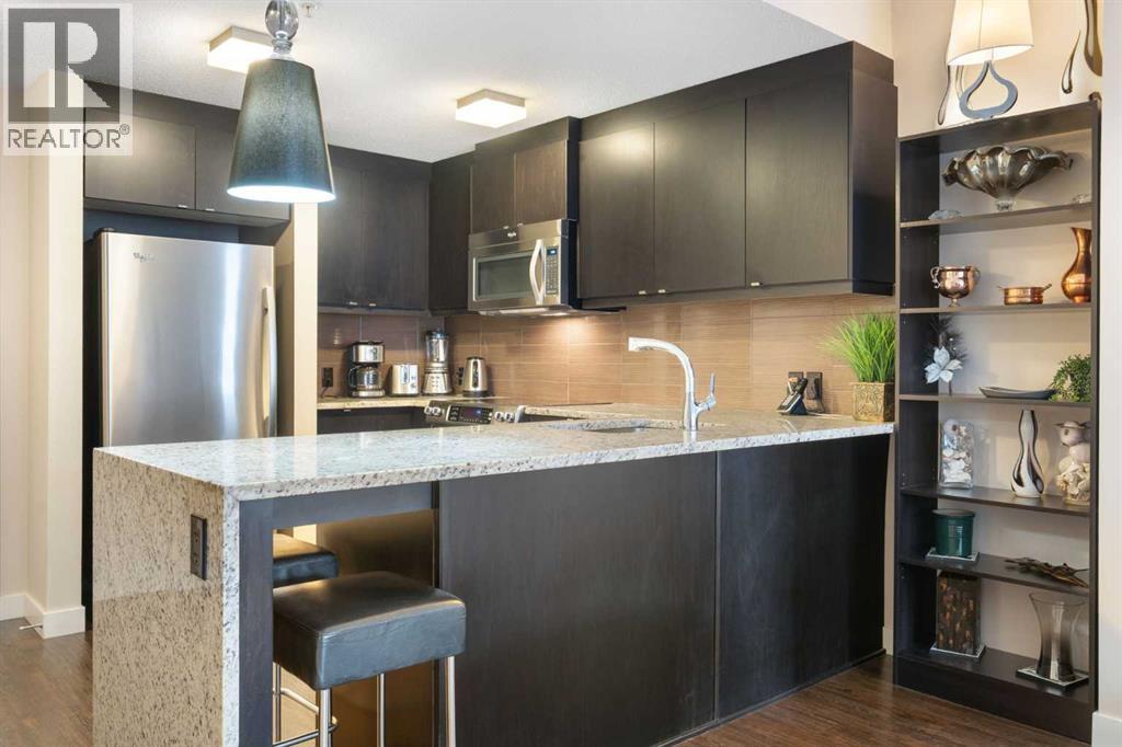 Apartment for Sale in 101, 25 Aspenmont Heights SW|Calgary, Alberta T3H0E4 4