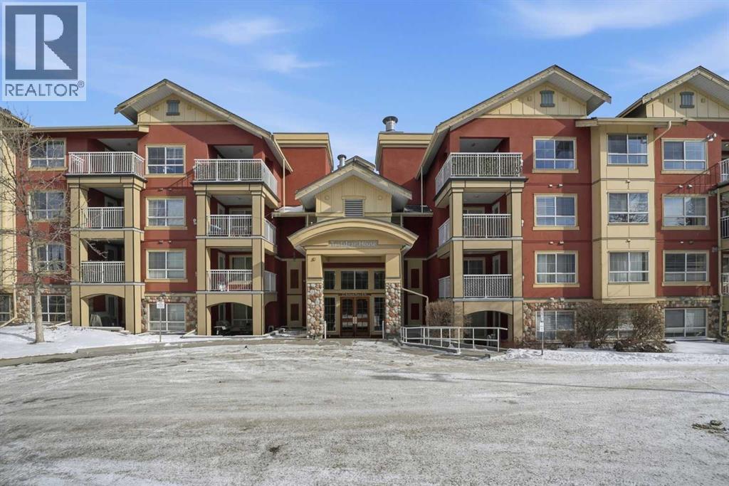 Apartment for Sale in 143, 22 Richard Place SW|Calgary, Alberta T3E7N6